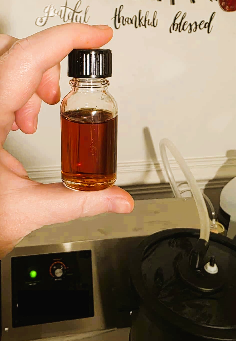 Red Gorgeous Saffron Absolute Extracted High-Quality Essential Oil 2ml זעפרן - Image 10