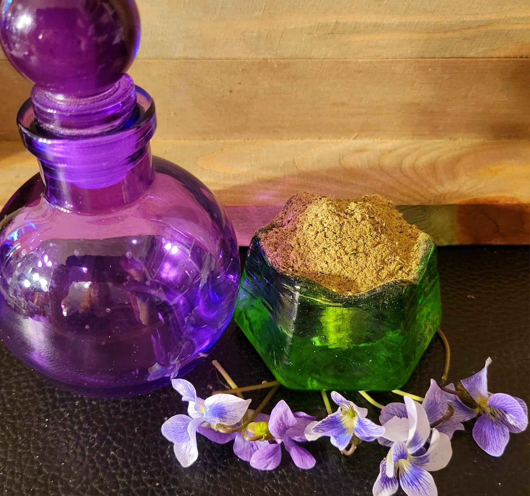 Violet Flower and Leaf 2oz Jar Israel - Image 7