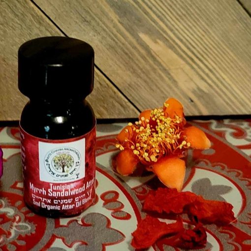 Sweet Tunisian Myrrh-Sandalwood Attar 5ml with Dipstick Application Top